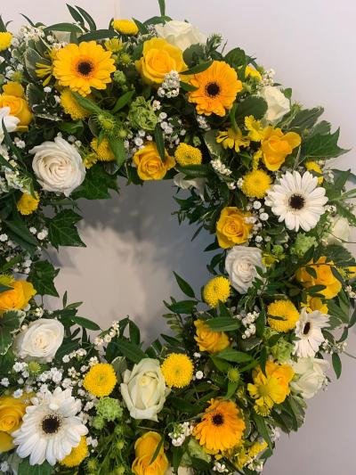 Open wreath ring - Large 21 inch open wreath ring in yellow and white flowers